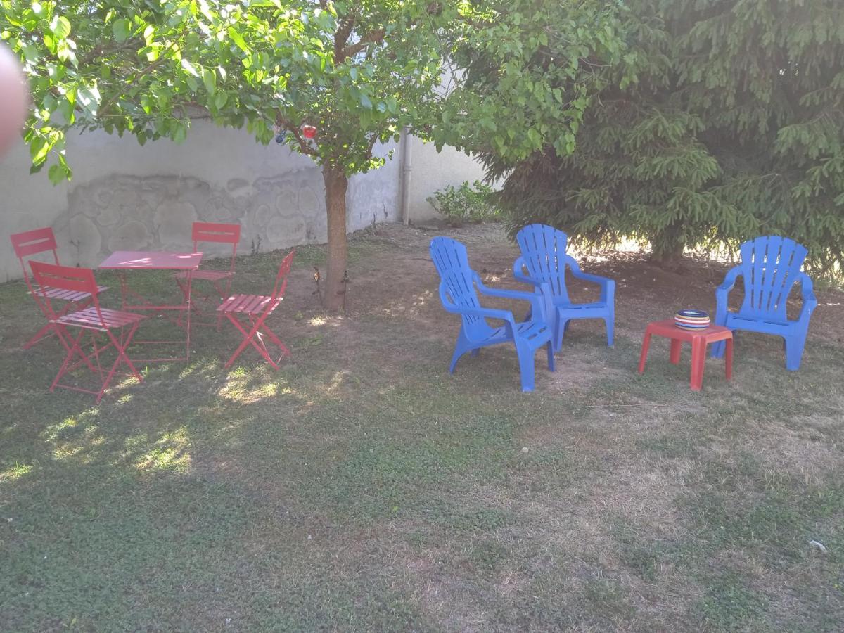 Chambres Des Arrys Bas-en-Basset Ngoại thất bức ảnh